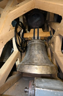 In Texten, Bildern und Videos beschreiben wir die Herstellung und Inbetriebnahme unserer neuen Glocken.