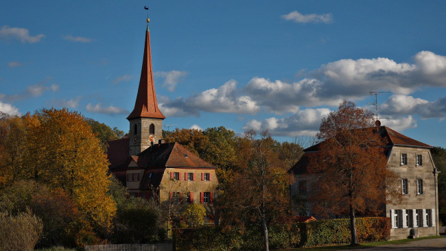 Das Pfarramt in Beerbach im Jahre 2025